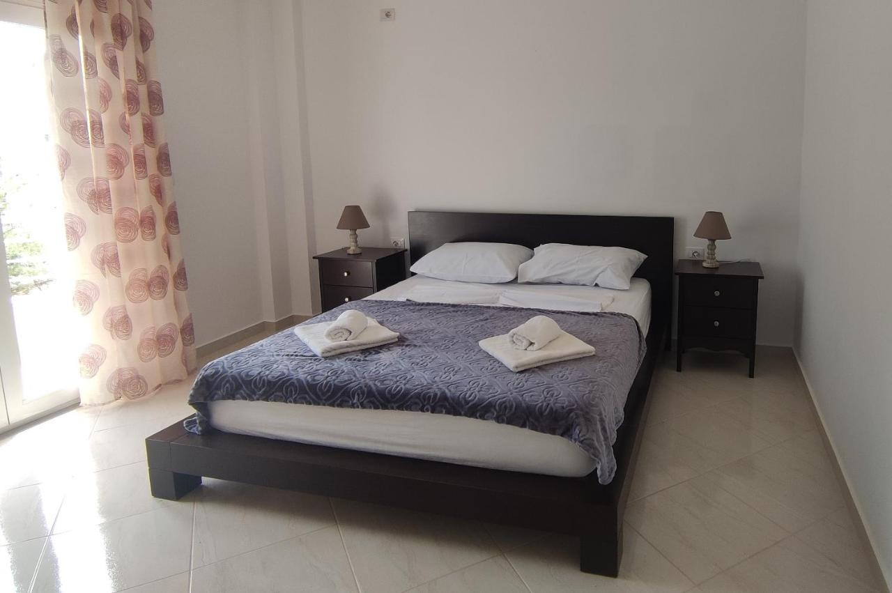Ionia Apartments Sarandë Exterior foto